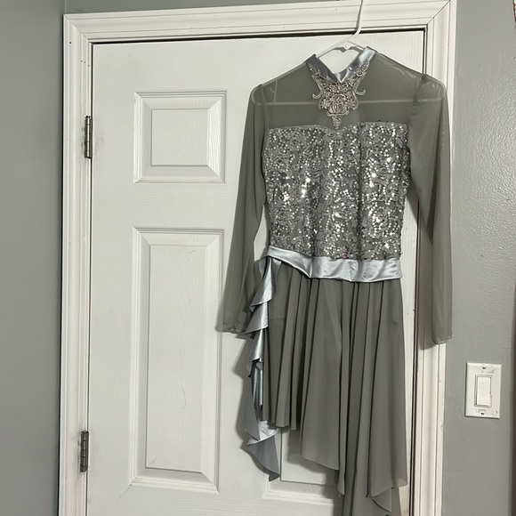 Hardly used lyrical dance costume! - Picture 1 of 2